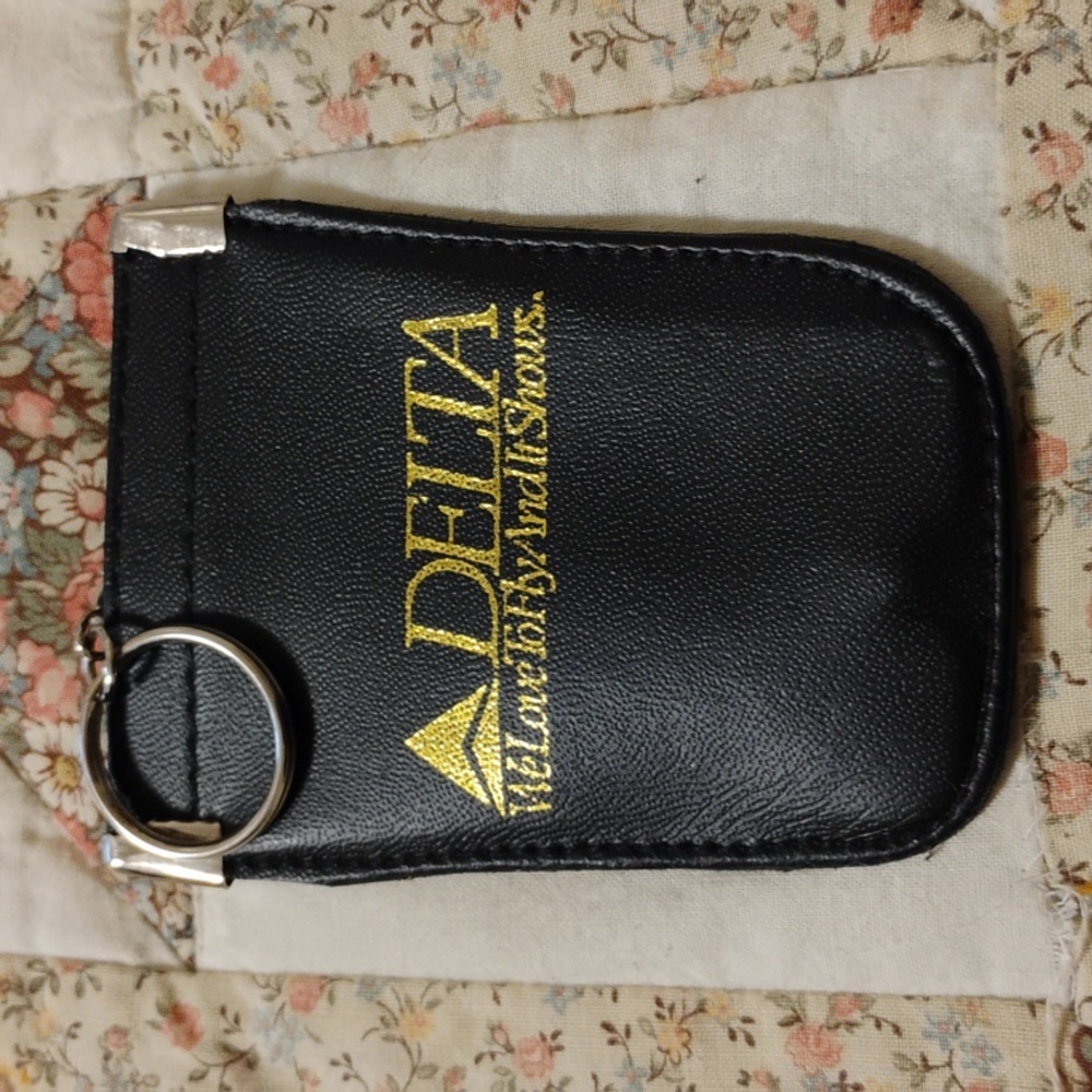 Delta Airlines Keychain Coin Pouch